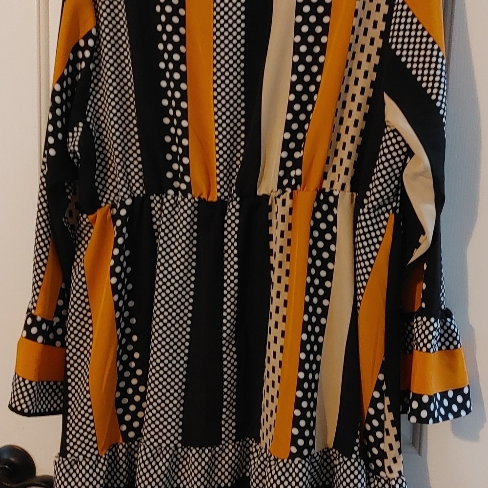 Plus Size 1X-2X Midi Dress Lightweight Mixture Of Polka Dots & Stripes Fall Hues - Picture 7 of 7